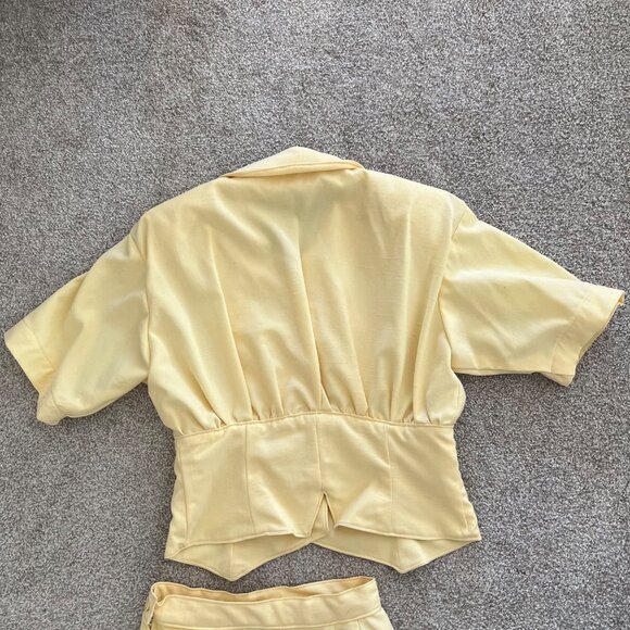 Vintage Handmade 1950s 2-Piece Yellow Linen Blouse and Skirt Set Single Stitch - Picture 12 of 13